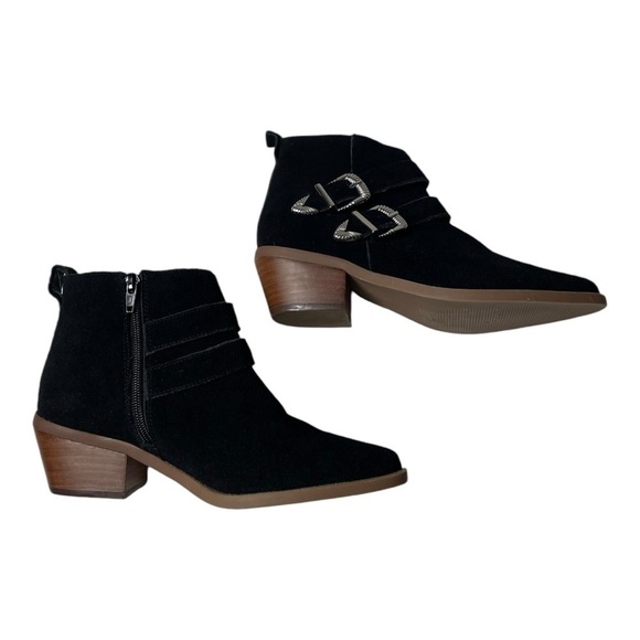 Steve Madden Women’s Niall Black Cow Suede Western Buckle Ankle Boots - Picture 6 of 12